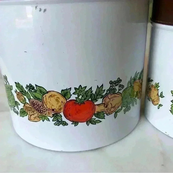 Vintage set of two MC made in Japan nesting  tins with lids - Picture 2 of 9